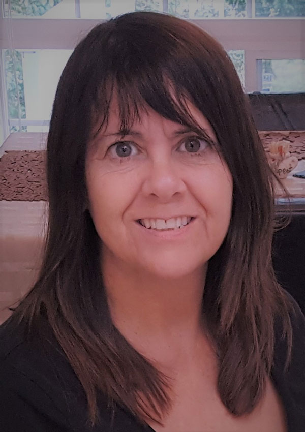 Brenda Bauer headshot