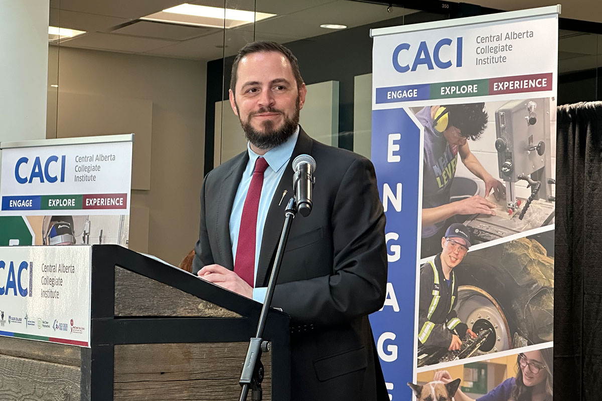 Education Minister Visits Olds, and Emphasizes the Importance of Career-Based Learning