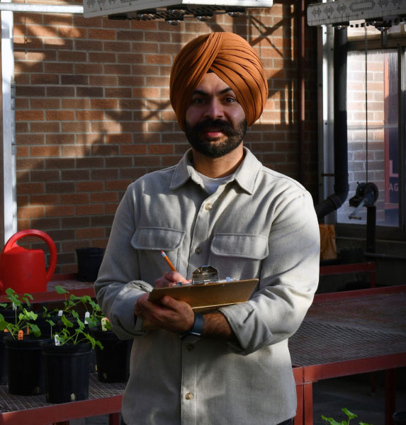 Arshdeep Singh Gill headshot